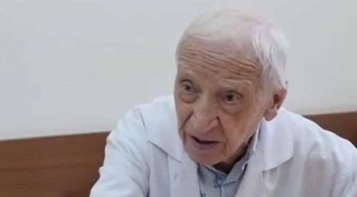 “Telo čoveka stvoreno je da traje najmanje 140 godina, samo treba da se hranite ovako”: Tvrdio je čuveni doktor "Telo čoveka stvoreno je da traje najmanje 140 godina, samo treba da se hranite ovako": Tvrdio je čuveni doktor