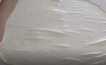 Tijesto vam se lijepi? Dodavanje brašna nije rješenje – ova caka je mnogo bolja… Tijesto vam se lijepi? Dodavanje brašna nije rješenje – ova caka je mnogo bolja…