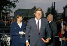 Unuka Džona Kenedija otkrila da boluje od smrtonosne bolesti: “Za sve je kriva moja krv” Unuka Džona Kenedija otkrila da boluje od smrtonosne bolesti: "Za sve je kriva moja krv"