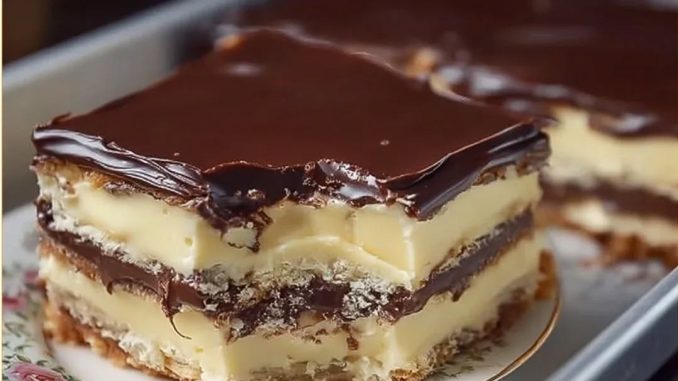 UŽIVAJTE U OVOM ECLAIR KOLAČU BEZ PEČENJA! Savršen porodični desert – lagan, kremast i toliko ukusan da ga vole i najizbirljiviji! UŽIVAJTE U OVOM ECLAIR KOLAČU BEZ PEČENJA! Savršen porodični desert – lagan, kremast i toliko ukusan da ga vole i najizbirljiviji!