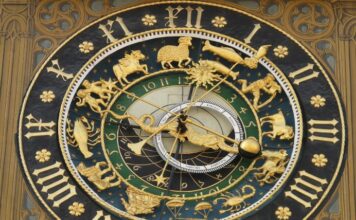 Večeras TAČNO U 22:24 sata stiže sudbinski događaj KOJI MIJENJA SVE: Donosi haos za 4 horoskopska znaka Večeras TAČNO U 22:24 sata stiže sudbinski događaj KOJI MIJENJA SVE: Donosi haos za 4 horoskopska znaka