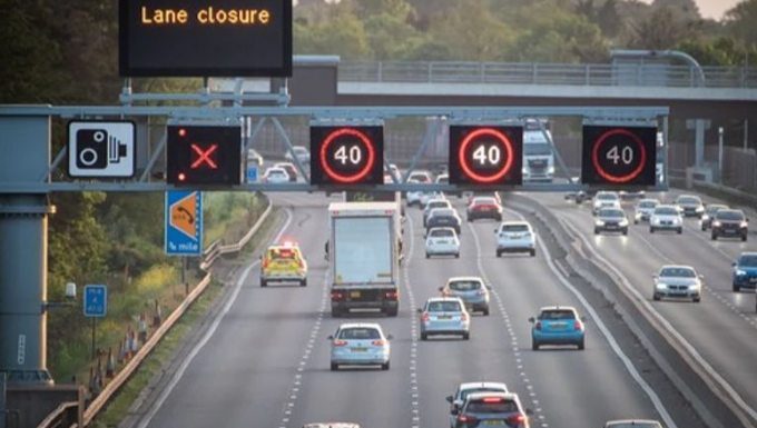 Vraćala se od zubara, pa dobila saobraćajnu kaznu od preko 51.000 dinara – kada je vidjela zašto, NIJE JOJ BILO DOBRO Vraćala se od zubara, pa dobila saobraćajnu kaznu od preko 51.000 dinara – kada je vidjela zašto, NIJE JOJ BILO DOBRO