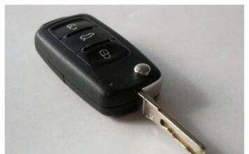 0V0 0DMAH URADlTE kada vam ključevi ostanu zaključni u kolima: Način je krajnje jednostavan 0V0 0DMAH URADlTE kada vam ključevi ostanu zaključni u kolima: Način je krajnje jednostavan