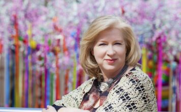 5 modnih izbora koji danas nepogrešivo otkrivaju ženu bez stila: Kič koji treba odložiti 5 modnih izbora koji danas nepogrešivo otkrivaju ženu bez stila: Kič koji treba odložiti