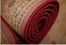 BEZ IZNOŠENJA I RIBANJA: Evo kako da temeljno očistite tepih, za svega 10 minuta biće kao nov BEZ IZNOŠENJA I RIBANJA: Evo kako da temeljno očistite tepih, za svega 10 minuta biće kao nov