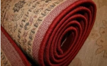 BEZ IZNOŠENJA I RIBANJA: Evo kako da temeljno očistite tepih, za svega 10 minuta biće kao nov BEZ IZNOŠENJA I RIBANJA: Evo kako da temeljno očistite tepih, za svega 10 minuta biće kao nov