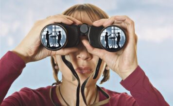 “Bolje da me je prevario sa muškarcem”: Na odmoru je verenik počeo čudno da se ponaša, mislila sam da ima neku bezveznu avanturu, a istina me je prenerazila "Bolje da me je prevario sa muškarcem": Na odmoru je verenik počeo čudno da se ponaša, mislila sam da ima neku bezveznu avanturu, a istina me je prenerazila