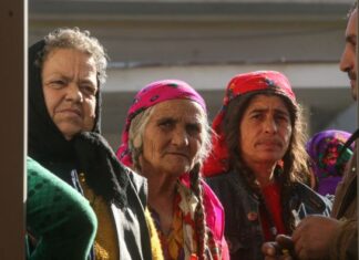 Celo Vranje je Anđu zvalo – dobra duša: Bila sluškinja i mužu i deci, a kad je umrla, bilo je jasno kako su se svi o nju ogrešili Celo Vranje je Anđu zvalo - dobra duša: Bila sluškinja i mužu i deci, a kad je umrla, bilo je jasno kako su se svi o nju ogrešili