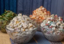 Četiri predivne salate za novogodišnju trpezu – Gotove za 30 minuta, ukus koji oduševljava Četiri predivne salate za novogodišnju trpezu – Gotove za 30 minuta, ukus koji oduševljava