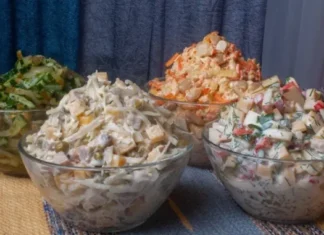 Četiri predivne salate za novogodišnju trpezu – Gotove za 30 minuta, ukus koji oduševljava Četiri predivne salate za novogodišnju trpezu – Gotove za 30 minuta, ukus koji oduševljava