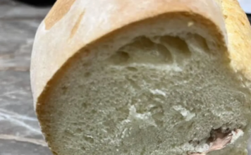 Da li je ovo nešto najgroznije što je ikada pronađeno u hrani? Pogledajte šta su Šapčani pronašli u hlebu Da li je ovo nešto najgroznije što je ikada pronađeno u hrani? Pogledajte šta su Šapčani pronašli u hlebu