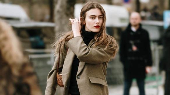 Dnevni horoskop za 4. decembar: Ribe muku muče sa ljubavnim partnerom, dok Rak dobija informaciju da ga neko voli već duže vreme, a njima sve kreće na bolje Dnevni horoskop za 4. decembar: Ribe muku muče sa ljubavnim partnerom, dok Rak dobija informaciju da ga neko voli već duže vreme, a njima sve kreće na bolje