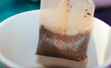 Genijalan TRIK iskusne sobarice STVARNO DELUJE: Ubacite kesicu čaja u WC ŠOLJU i dobićete rezultat kojem se niste nadali Genijalan TRIK iskusne sobarice STVARNO DELUJE: Ubacite kesicu čaja u WC ŠOLJU i dobićete rezultat kojem se niste nadali