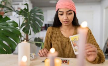 Indijski godišnji horoskop: Za ovaj znak 2026. biće najpovoljnija za uspeh do sad, njih čeka životna prekretnica i donosi im veliku sreću Indijski godišnji horoskop: Za ovaj znak 2026. biće najpovoljnija za uspeh do sad, njih čeka životna prekretnica i donosi im veliku sreću