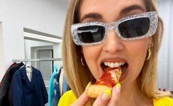 Kako je najpoznatija influenserka na svetu nasankala pošten svet: Odigrala prevaru veka, milione stavila u džep, ali đavo je ipak imao druge planove Kako je najpoznatija influenserka na svetu nasankala pošten svet: Odigrala prevaru veka, milione stavila u džep, ali đavo je ipak imao druge planove