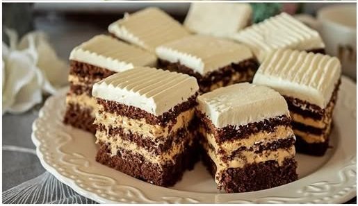 KOLAČ S KAKAOM I KARAMEL KREMOM Savršen Je Za Praznične Dane Ili Posebne Prilike KOLAČ S KAKAOM I KARAMEL KREMOM Savršen Je Za Praznične Dane Ili Posebne Prilike