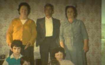 Kome je posvećena pesma Marama plava iz serije Tvrđava: Autor serije otkrio potresne detalje koji lome i najtvrđa srca Kome je posvećena pesma Marama plava iz serije Tvrđava: Autor serije otkrio potresne detalje koji lome i najtvrđa srca