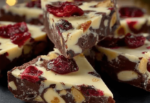 KONAČNO SAM OTKRILA TAJNU OVIH ČOKOLADNI TRUGLIĆA…Ukusan desert za vrlo kratko vrijeme… KONAČNO SAM OTKRILA TAJNU OVIH ČOKOLADNI TRUGLIĆA…Ukusan desert za vrlo kratko vrijeme…