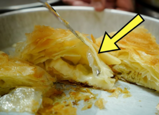 Kupio burek u pekari, pa pretrnuo kad je uzeo zalogaj: Svašta su ljudi nalazili u hrani, ali ovo NIKAD Kupio burek u pekari, pa pretrnuo kad je uzeo zalogaj: Svašta su ljudi nalazili u hrani, ali ovo NIKAD