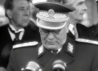 LJEKARl 0TKRlLl NAJVEĆU TAJNU TlT0VE SAHRANE: kad su uradili obdukciju, saznali nešto što ih je dokrajčilo LJEKARl 0TKRlLl NAJVEĆU TAJNU TlT0VE SAHRANE: kad su uradili obdukciju, saznali nešto što ih je dokrajčilo