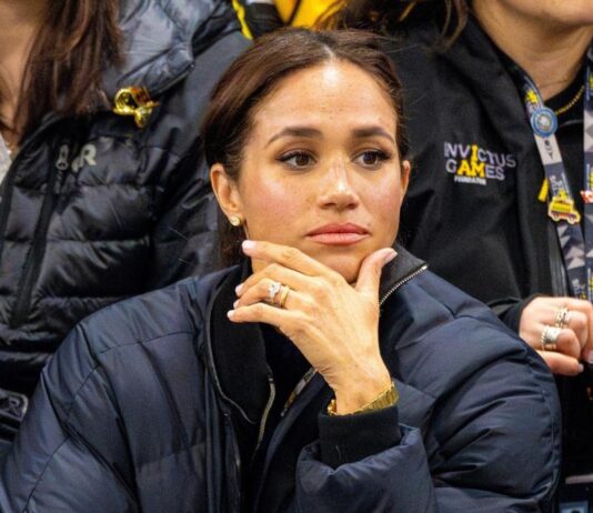 Megan Markl posle 7 godina odgovorila na vapaje svog oca i izazvla bes javnosti: Mnogi tvrde da je to uradila iz 1 razloga Megan Markl posle 7 godina odgovorila na vapaje svog oca i izazvla bes javnosti: Mnogi tvrde da je to uradila iz 1 razloga