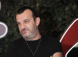 Menadžer Ace Lukasa Miloradu Dodiku: Ništa nemamo, za razliku od tebe, sa Naserom Orićem Menadžer Ace Lukasa Miloradu Dodiku: Ništa nemamo, za razliku od tebe, sa Naserom Orićem