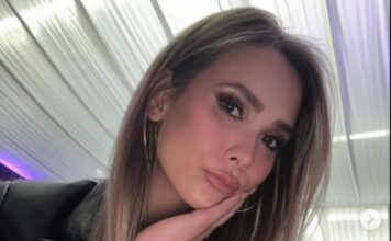 Mlada muzička zvijezda iz BiH sa doktoratom: Muzika i filozofija su moje strasti Mlada muzička zvijezda iz BiH sa doktoratom: Muzika i filozofija su moje strasti