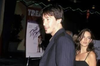 Na Badnje veče izgubio ćerku, a samo godinu dana kasnije ženu svog života: Način na koji se izborio sa tugom oduševljava, za njega kažu da je Holivudski svetac Na Badnje veče izgubio ćerku, a samo godinu dana kasnije ženu svog života: Način na koji se izborio sa tugom oduševljava, za njega kažu da je Holivudski svetac