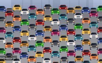 Na slici je samo jedan automobil različit: Imate 45 sekundi da pronađete auto bez retrovizora Na slici je samo jedan automobil različit: Imate 45 sekundi da pronađete auto bez retrovizora