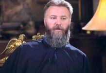 Na vrh jelke ne ide zvezda ako ste Srbi: Otac Popović otkrio šta se zapravo radi sa jelkom i badnjakom Na vrh jelke ne ide zvezda ako ste Srbi: Otac Popović otkrio šta se zapravo radi sa jelkom i badnjakom