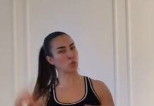 Nevena je sa 15 ostala trudna, pa 8 meseci to krila od roditelja: Kad više nije imala kud, ocu vesti saopštila porukom, a njegova reakcija je šokirala Nevena je sa 15 ostala trudna, pa 8 meseci to krila od roditelja: Kad više nije imala kud, ocu vesti saopštila porukom, a njegova reakcija je šokirala