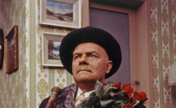 Njegova supruga bila je naša poznata glumica, a njegova ćerka je genijalna umetnica: Kako je Mića Tomić slučajno postao glumac Njegova supruga bila je naša poznata glumica, a njegova ćerka je genijalna umetnica: Kako je Mića Tomić slučajno postao glumac