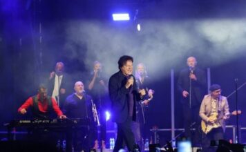 Ogroman interes: Zdravko Čolić zakazao i treći koncert u Zetri Ogroman interes: Zdravko Čolić zakazao i treći koncert u Zetri