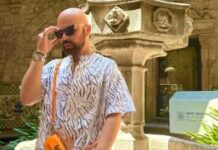 Otac mu je čuveni političar, a on prvi sa naše estrade priznao da je gej: Nekad je zabavljao Klintona lično, a danas sa dečkom prodaje torbice Otac mu je čuveni političar, a on prvi sa naše estrade priznao da je gej: Nekad je zabavljao Klintona lično, a danas sa dečkom prodaje torbice