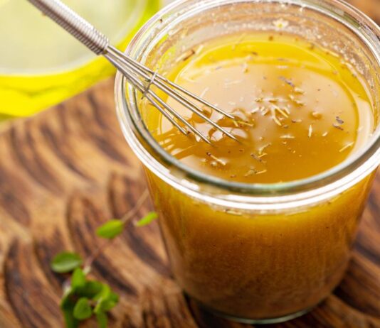 Ovaj napitak je bomba za imuni sistem: Popijte ovu kombinaciju pred spavanje i pustite telo da ojača Ovaj napitak je bomba za imuni sistem: Popijte ovu kombinaciju pred spavanje i pustite telo da ojača