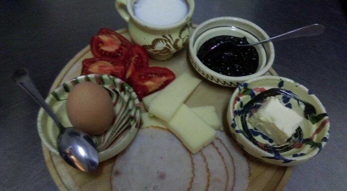 Ovo je jedan od najgorih doručaka: Opterećuje srce i jetru, a mnogi ga svakodnevno jedu misleći da je zdrav Ovo je jedan od najgorih doručaka: Opterećuje srce i jetru, a mnogi ga svakodnevno jedu misleći da je zdrav