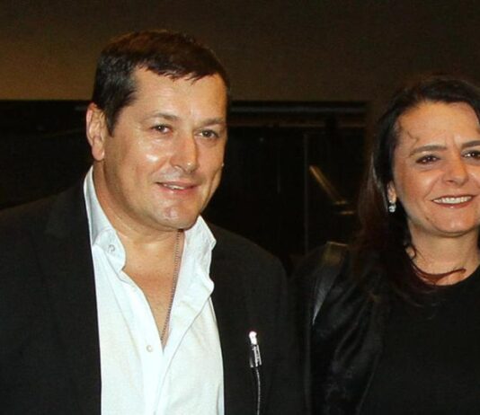 Ovo je vila Ace Pejovića: Vrijedi 800.000 €, dom za suprugu i 3 kćerke Ovo je vila Ace Pejovića: Vrijedi 800.000 €, dom za suprugu i 3 kćerke