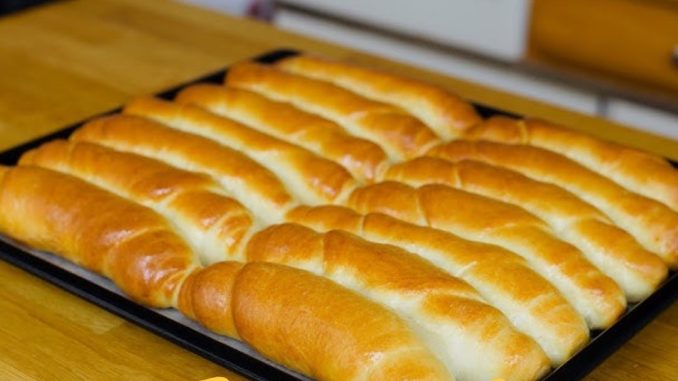 PEKARSKE KIFLE BEZ JAJA, MARGARINA I MLIJEKA PEKARSKE KIFLE BEZ JAJA, MARGARINA I MLIJEKA