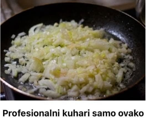 Profesionalni kuhar otkrio kako da ispržite luk, a da ne usmrdite cijelu kuću: SAMO DODAJTE 1 KAŠIKU OVOG SASTOJKA Profesionalni kuhar otkrio kako da ispržite luk, a da ne usmrdite cijelu kuću: SAMO DODAJTE 1 KAŠIKU OVOG SASTOJKA