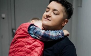 Šerifović: Svakoj samohranoj majci treba da se dodijeli pehar Šerifović: Svakoj samohranoj majci treba da se dodijeli pehar