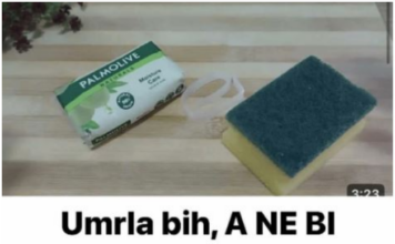 Trik sa kuhinjskom spužvom koji je zaludio internet: Genijalna ideja za čistu i mirisnu WC školjku Trik sa kuhinjskom spužvom koji je zaludio internet: Genijalna ideja za čistu i mirisnu WC školjku