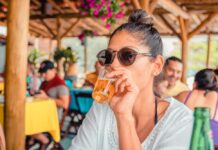 “U saunu je ušlo 30 golih muškaraca, svojim očima sam gledala gnusan čin”: Sandra je na kruzeru prisustvovala bahanalijama poznatih fudbalera "U saunu je ušlo 30 golih muškaraca, svojim očima sam gledala gnusan čin": Sandra je na kruzeru prisustvovala bahanalijama poznatih fudbalera