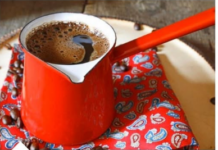 UJUTRO ČIM POPIJETE KAFU MORATE U WC: Oglasili se ljekari – evo ŠTO vam se to dešava UJUTRO ČIM POPIJETE KAFU MORATE U WC: Oglasili se ljekari – evo ŠTO vam se to dešava