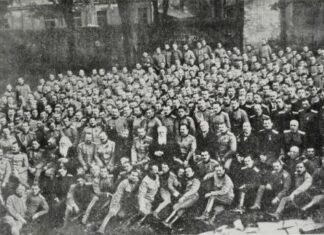 Varao narod na osnovu očevog imena, skidao se go, pregazio dete i nije odgovarao, a ljubavnice ga jurile: On je bio najbahatiji sin našeg političara Varao narod na osnovu očevog imena, skidao se go, pregazio dete i nije odgovarao, a ljubavnice ga jurile: On je bio najbahatiji sin našeg političara