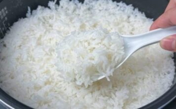 Više ne kuvam pirinač u vodi, ovo je savršeno: Jedan trik kuvara i nikada niste jeli bolji prilog – PREPORUČITE SVIMA! Više ne kuvam pirinač u vodi, ovo je savršeno: Jedan trik kuvara i nikada niste jeli bolji prilog – PREPORUČITE SVIMA!
