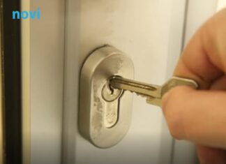 Zašto nikada ne biste trebali ostavljati ključ u bravi preko noći? Zašto nikada ne biste trebali ostavljati ključ u bravi preko noći?