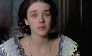 Zvala je da mu kaže da je trudna, on joj spustio slušalicu: Pravdao se boravkom u duševnoj bolnici, prepiska najlepšeg para ’90-tih bila je mučna Zvala je da mu kaže da je trudna, on joj spustio slušalicu: Pravdao se boravkom u duševnoj bolnici, prepiska najlepšeg para '90-tih bila je mučna