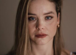 5 stvari koje radi duboko nesrećna osoba, a da toga nije ni svesna 5 stvari koje radi duboko nesrećna osoba, a da toga nije ni svesna