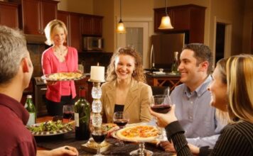 6 stvari koje ni u ludilu ne treba raditi u gostima 6 stvari koje ni u ludilu ne treba raditi u gostima