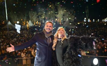 Bekvalac pjevala za 50.000 KM: “Vatrometa nije bilo jer je Stanivuković ostao dužan” Bekvalac pjevala za 50.000 KM: “Vatrometa nije bilo jer je Stanivuković ostao dužan”